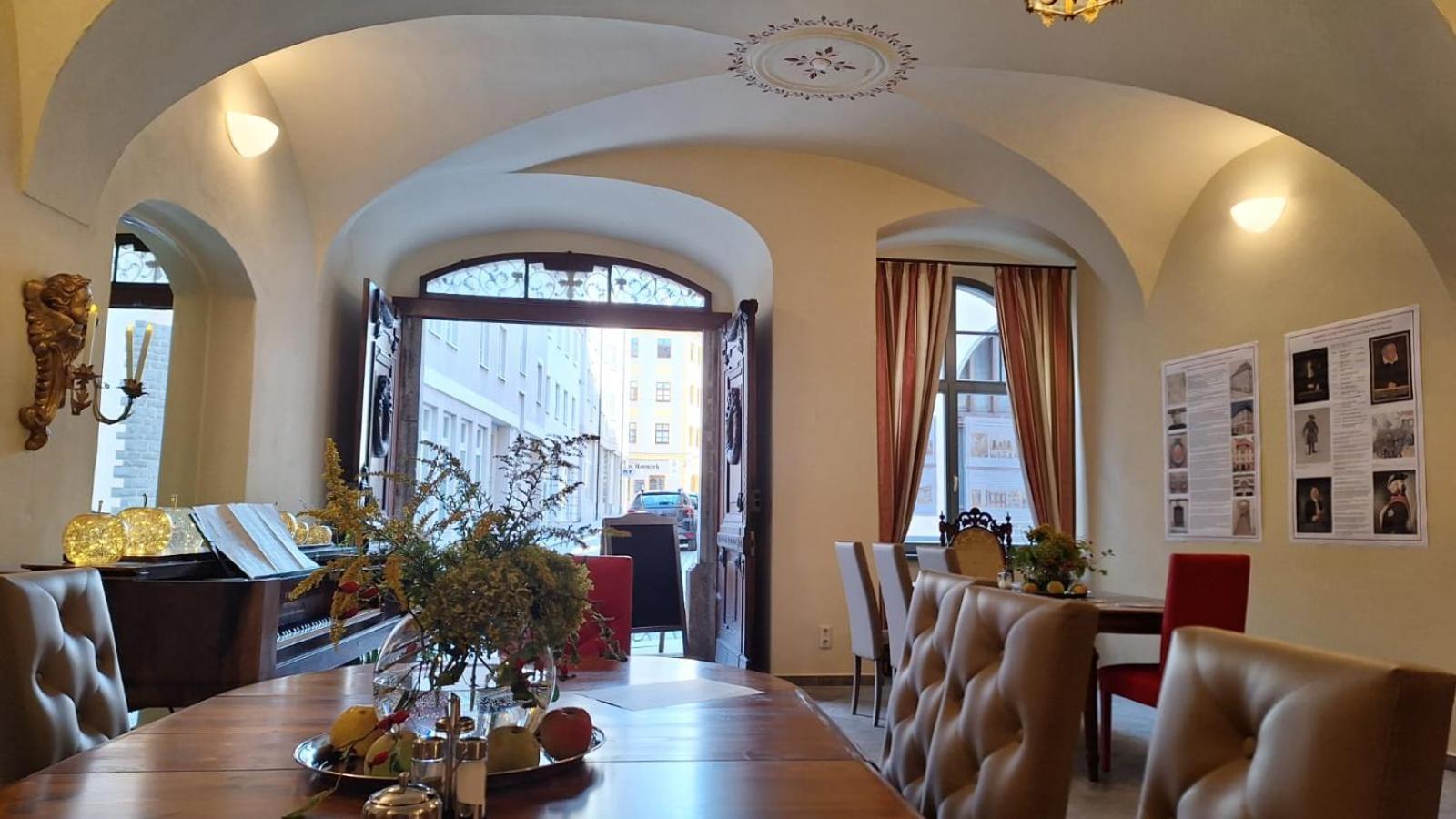 Stadtpalais Romantik-Suite 3 Zimmer Maximal 6 Personen Bautzen Esterno foto